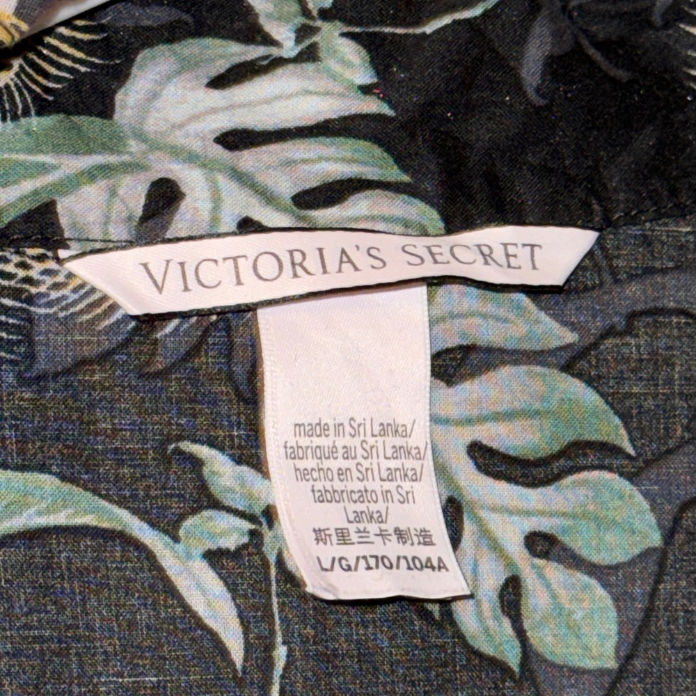 Victorias Secret Pajama Top Large Black Tropical Palm Leaf Cotton Button Down - Picture 5 of 7
